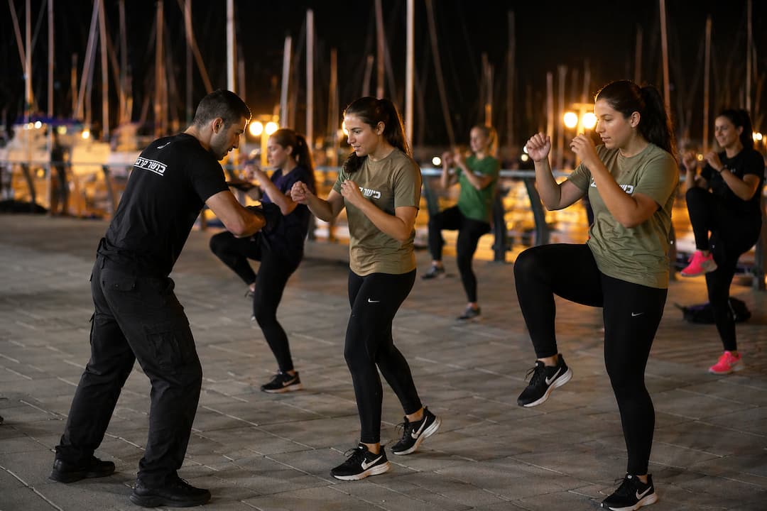 1dbf21b2-e08e-496a-b46d-7f3f3b04eb0c (1)